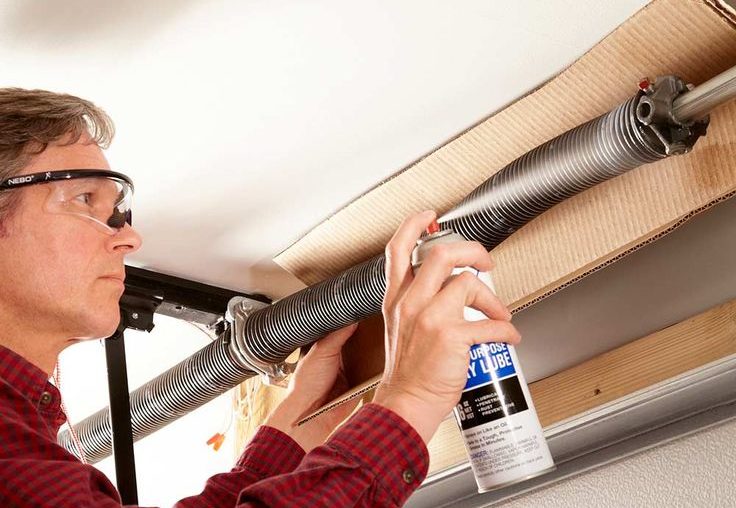 5 Signs Your Garage Door Needs Maintenance